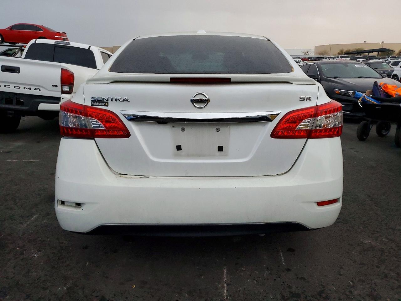 2015 Nissan Sentra S - Фото 6
