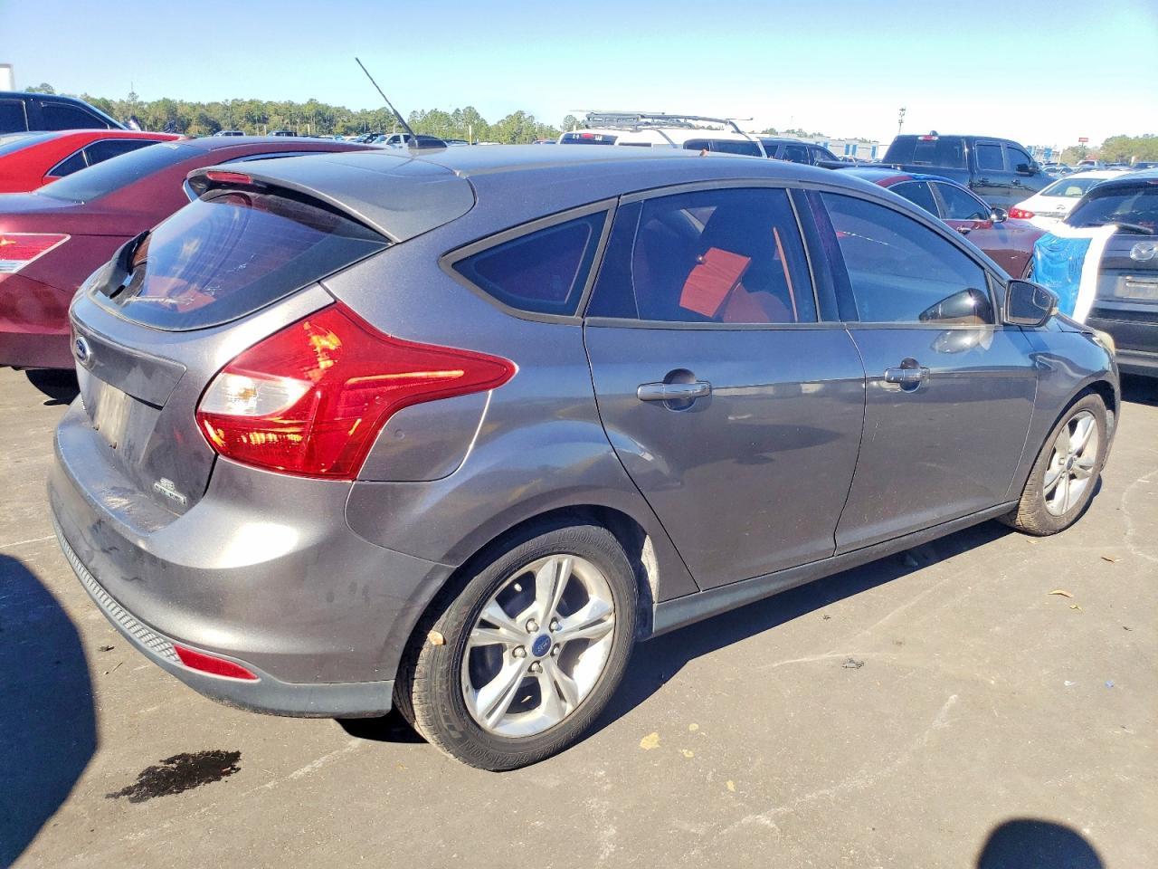 2014 Ford Focus Se - Image 3