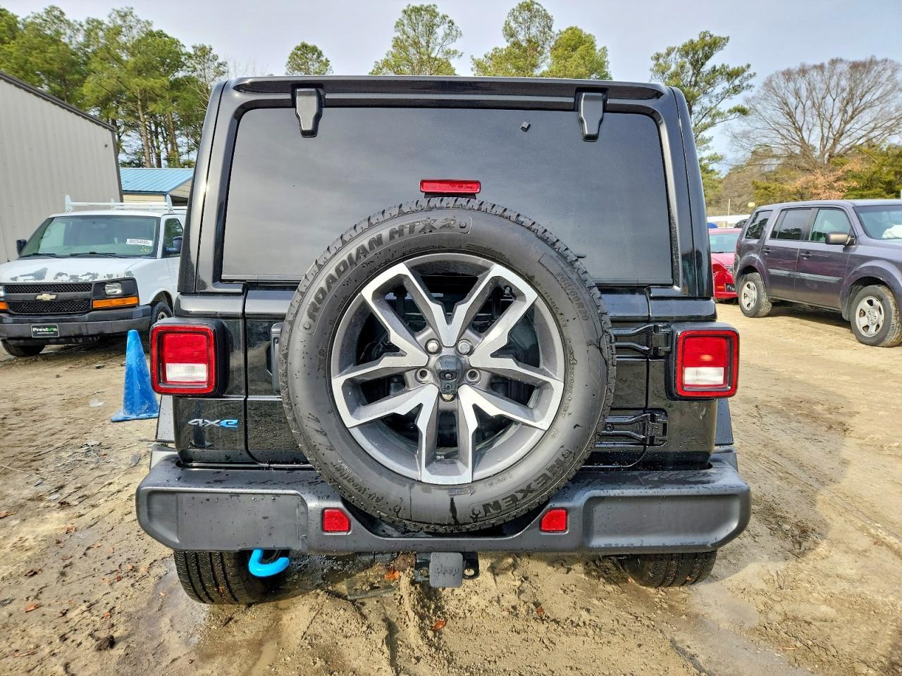 2024 Jeep Wrangler 4Xe - Image 6