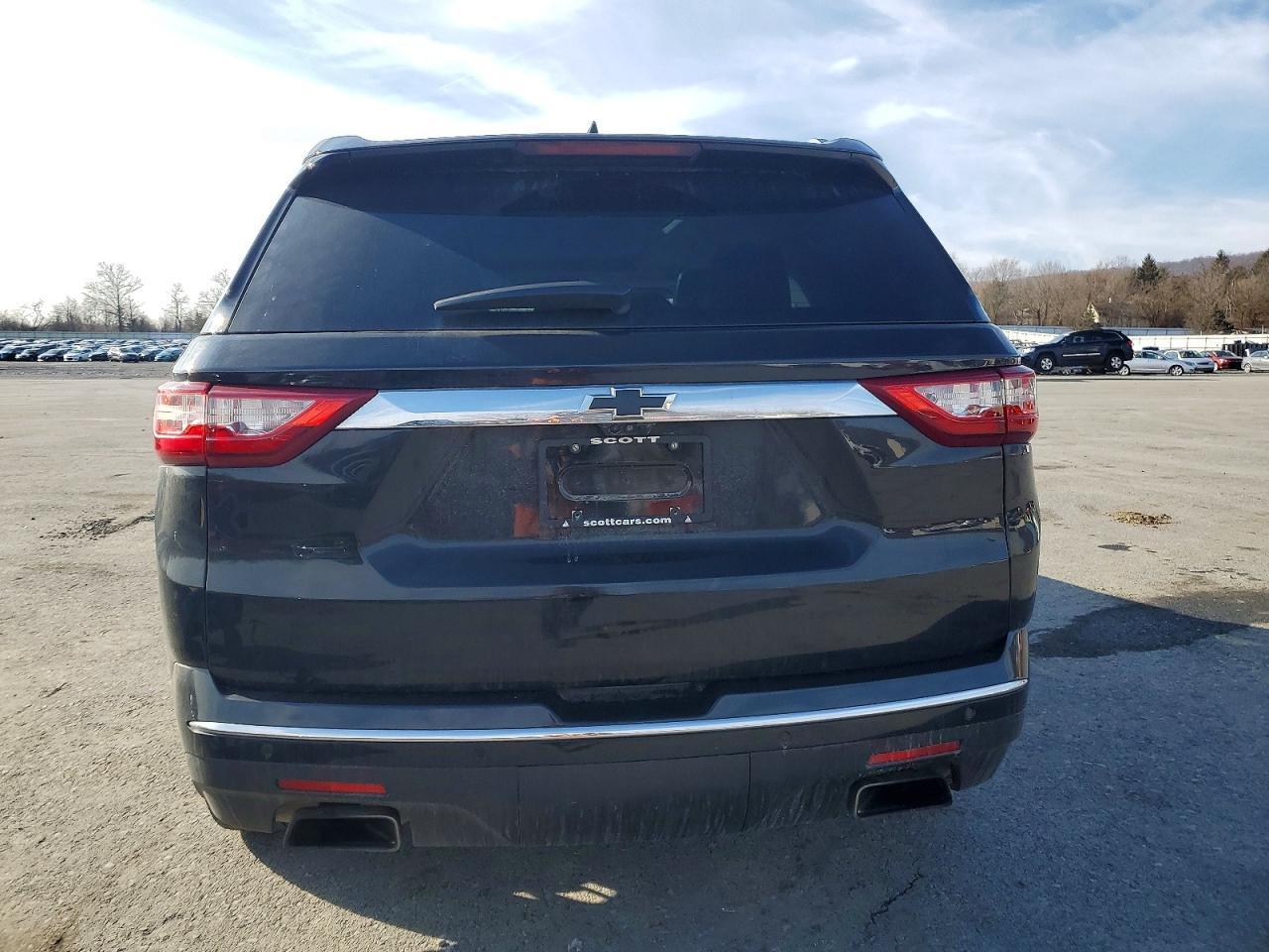 2018 Chevrolet Traverse Premier - Фото 6