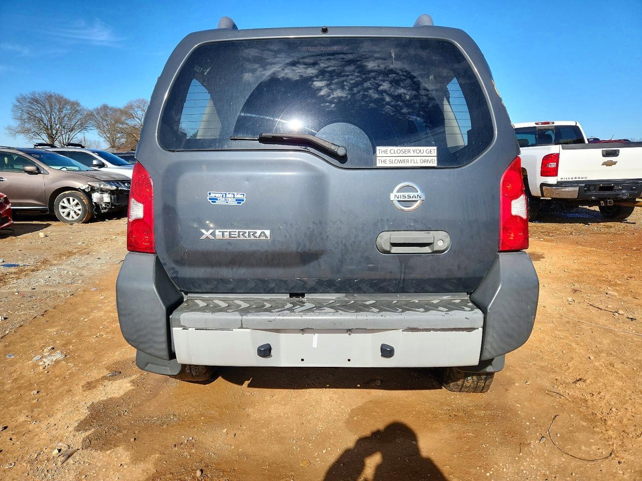 2010 Nissan Xterra X - Image 6