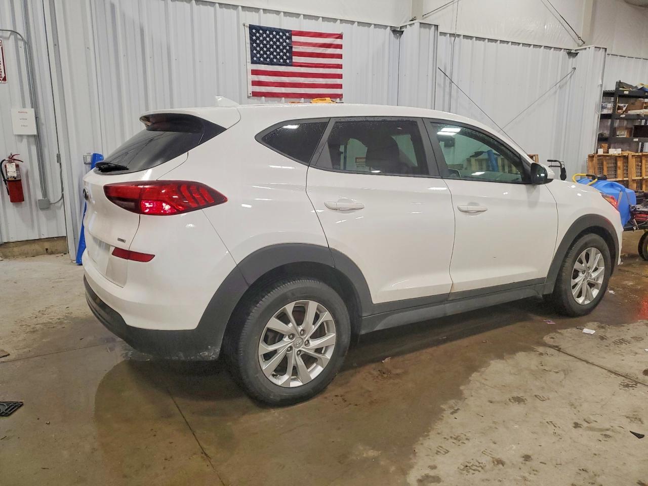 2021 Hyundai Tucson Se - Фото 3