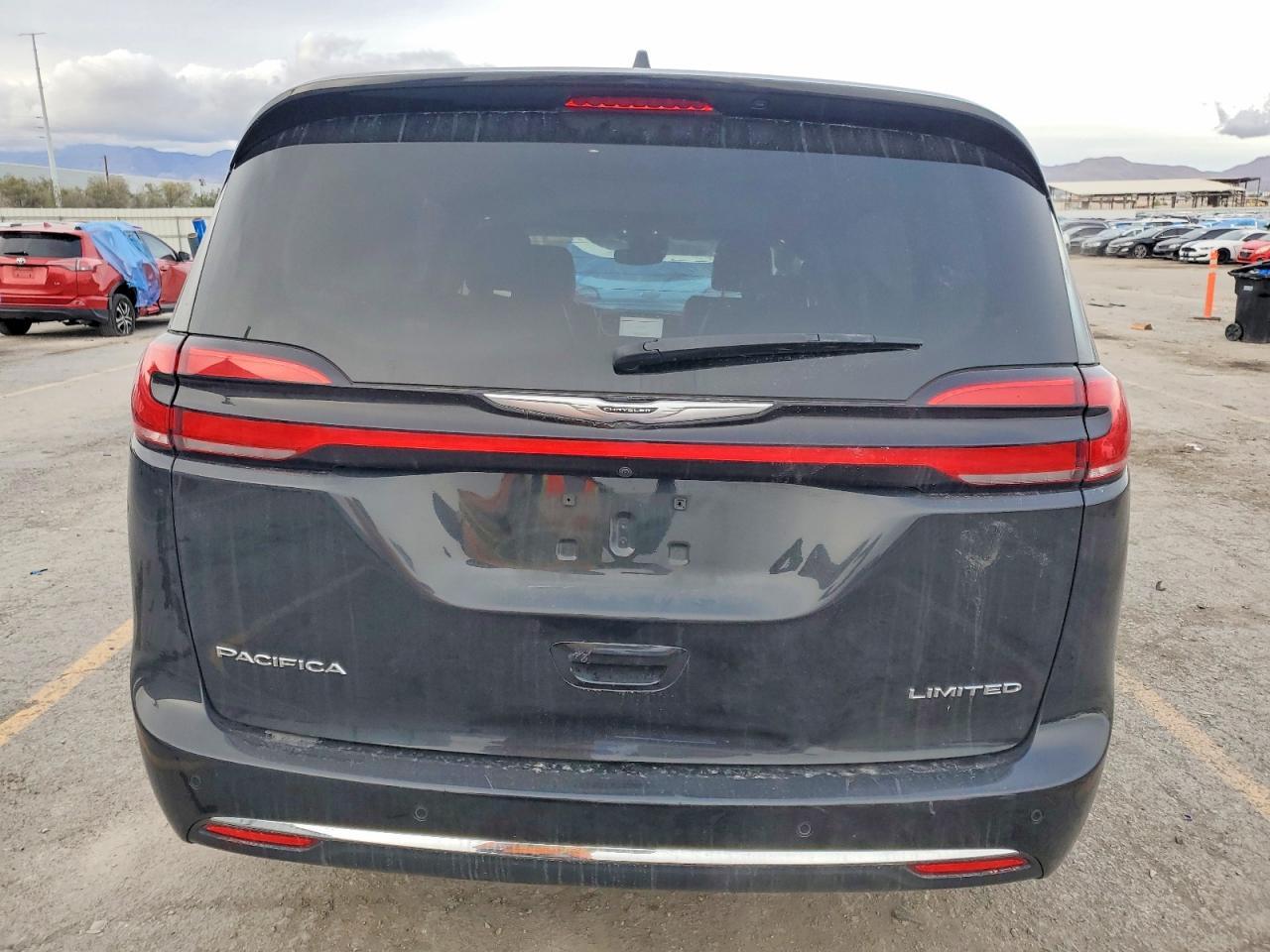 2022 Chrysler Pacifica Limited - Фото 6