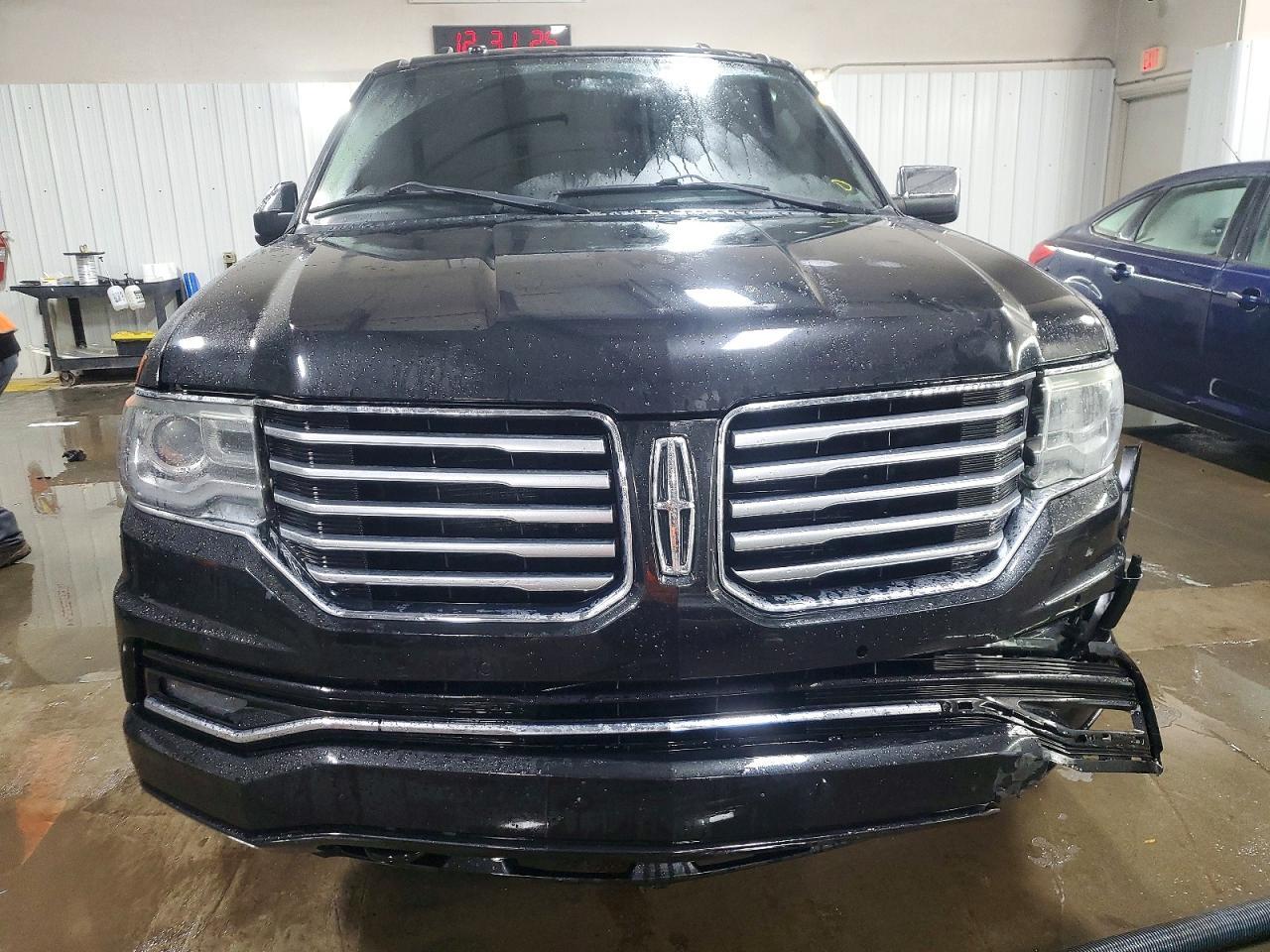2015 Lincoln Navigator - Фото 5