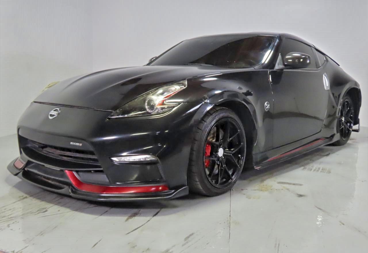 2015 Nissan 370Z Base - Фото 2