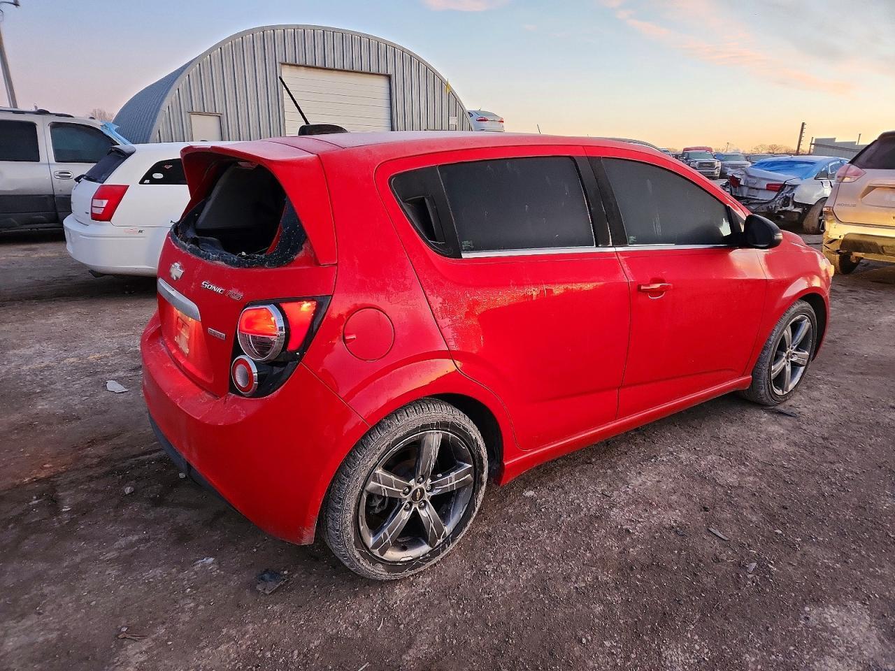 2015 Chevrolet Sonic Rs - Image 3