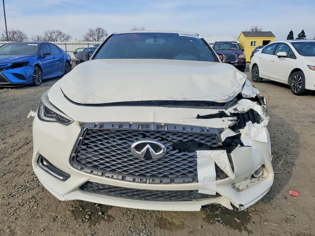 2017 Infiniti Q60 Premium - Фото 5