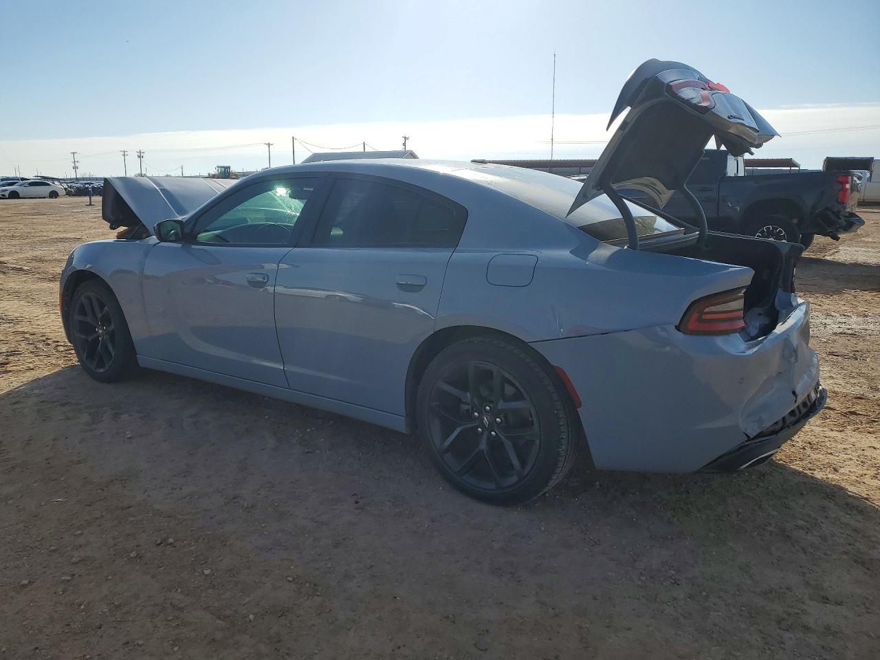 2022 Dodge Charger Sxt - Фото 2