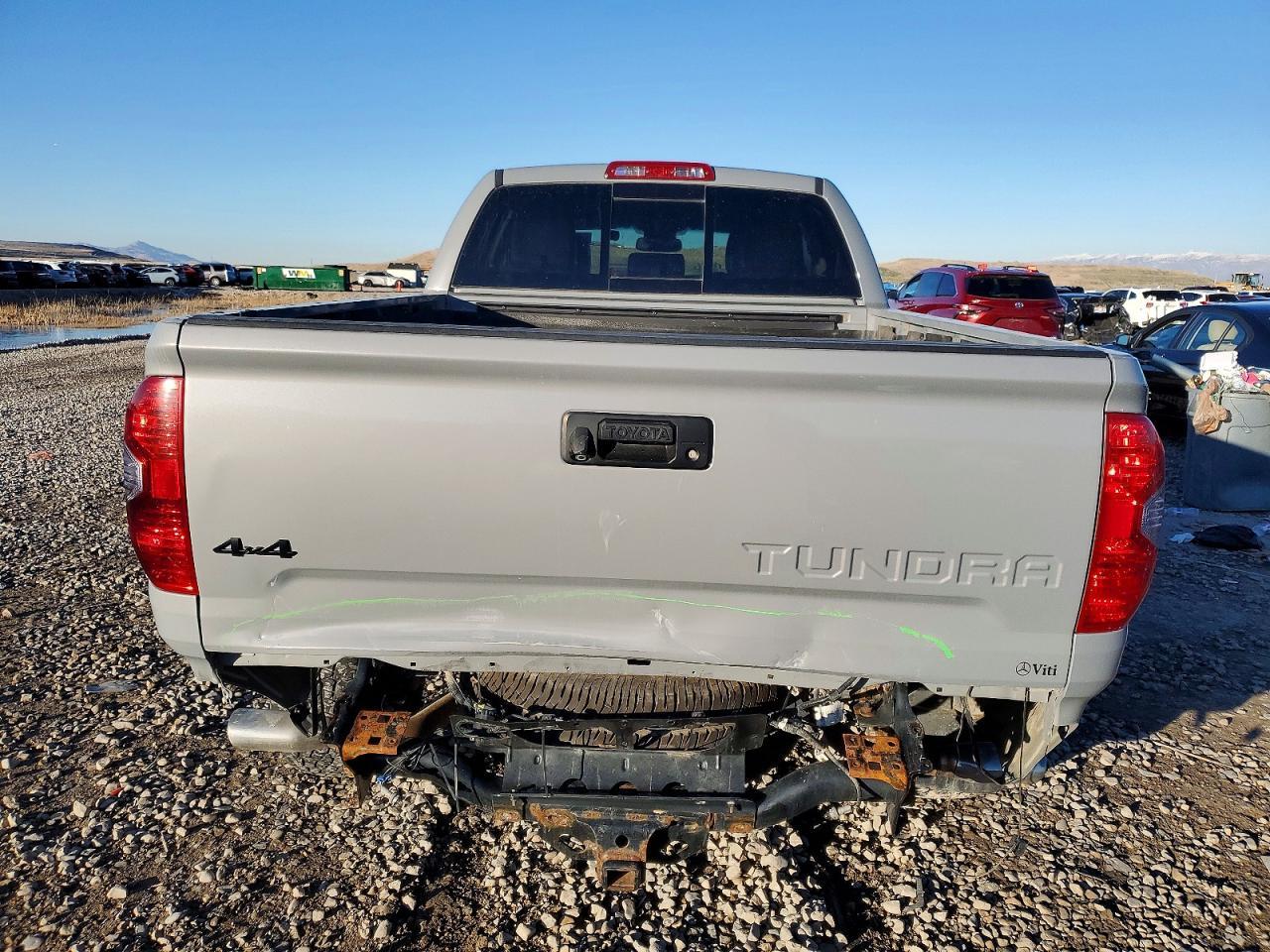 2017 Toyota Tundra Double Cab Sr - Фото 6