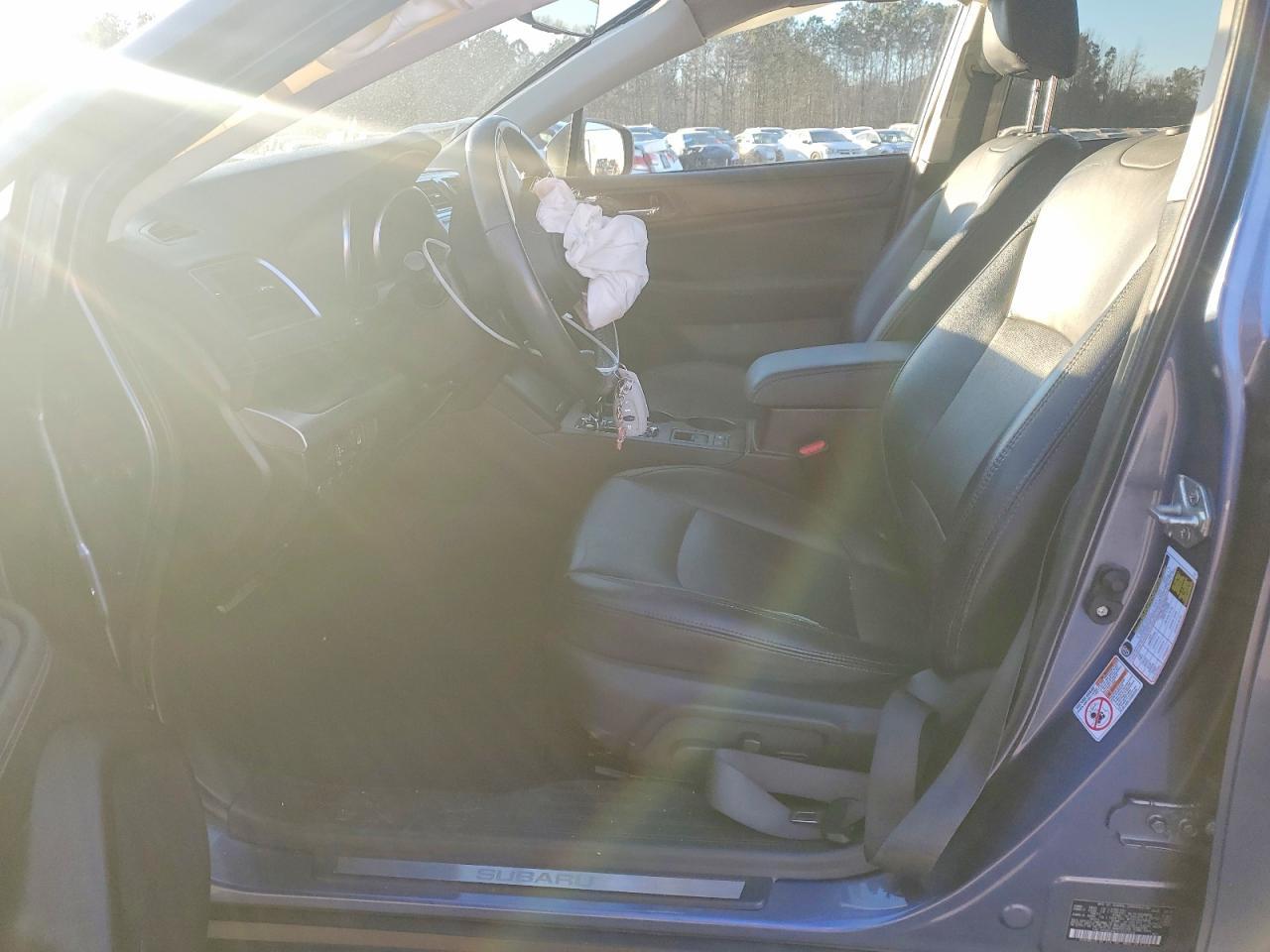 2018 Subaru Outback 2.5I Limited - Image 7