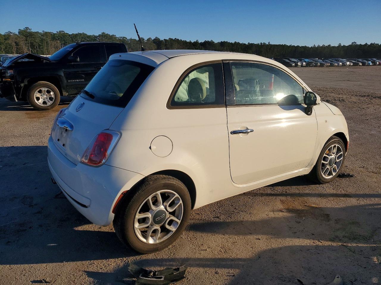2014 Fiat 500 Pop - Image 3