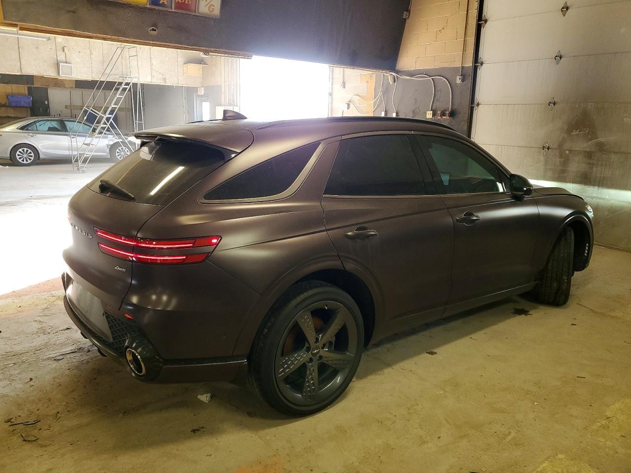 2022 Genesis Gv70 Base - Фото 3