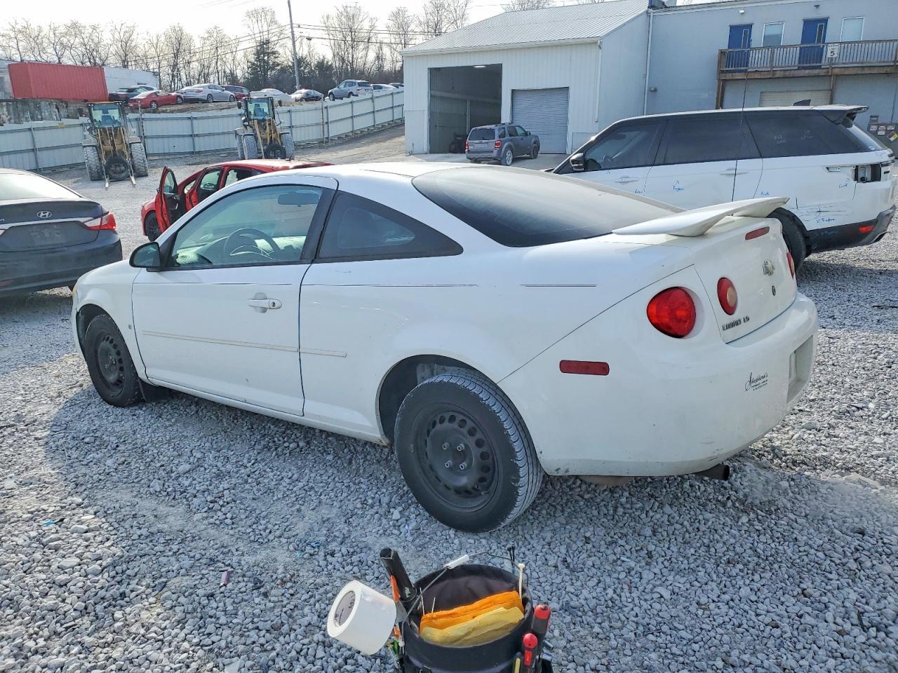 2007 Chev Cobalt Ls - Фото 2