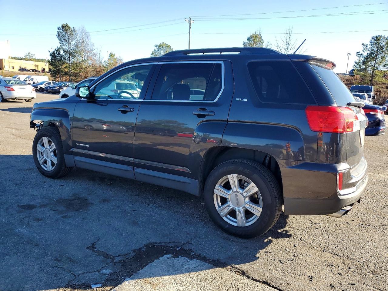 2016 GMC Terrain Sle - Image 2