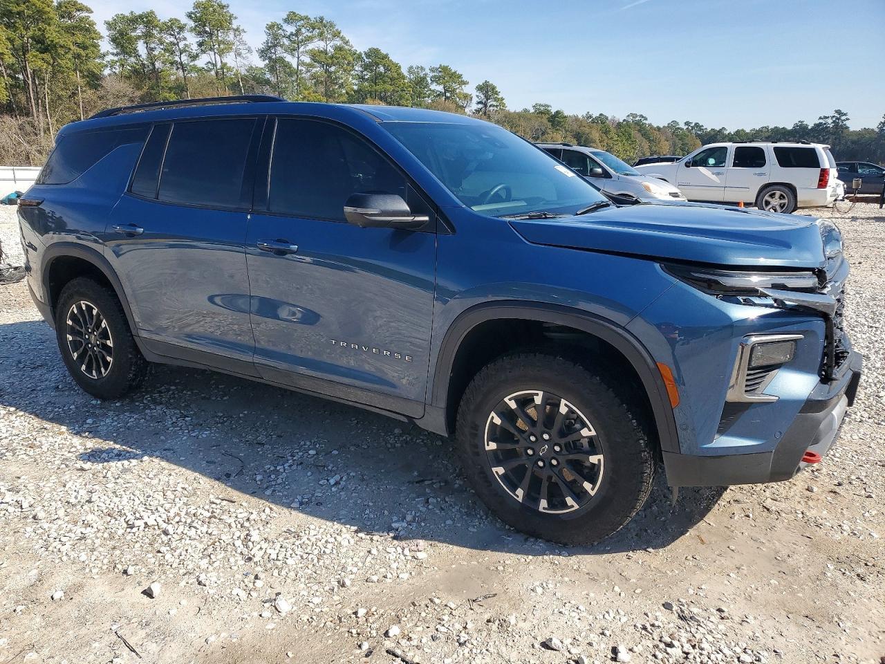 2024 Chevrolet Traverse Lt Z71 - Фото 4