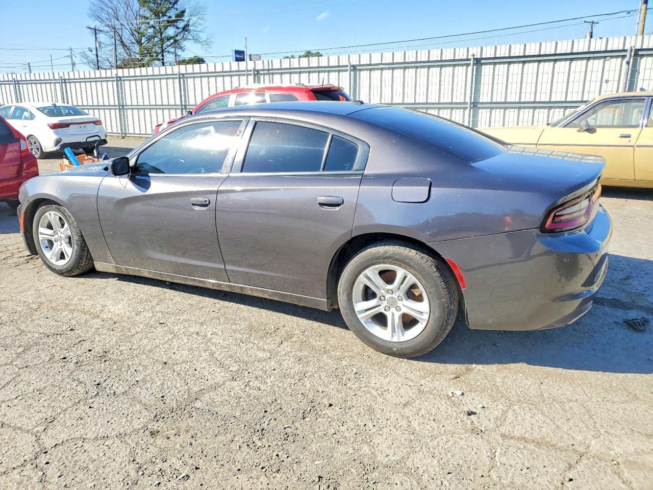 2020 Dodge Charger Sxt - Фото 2
