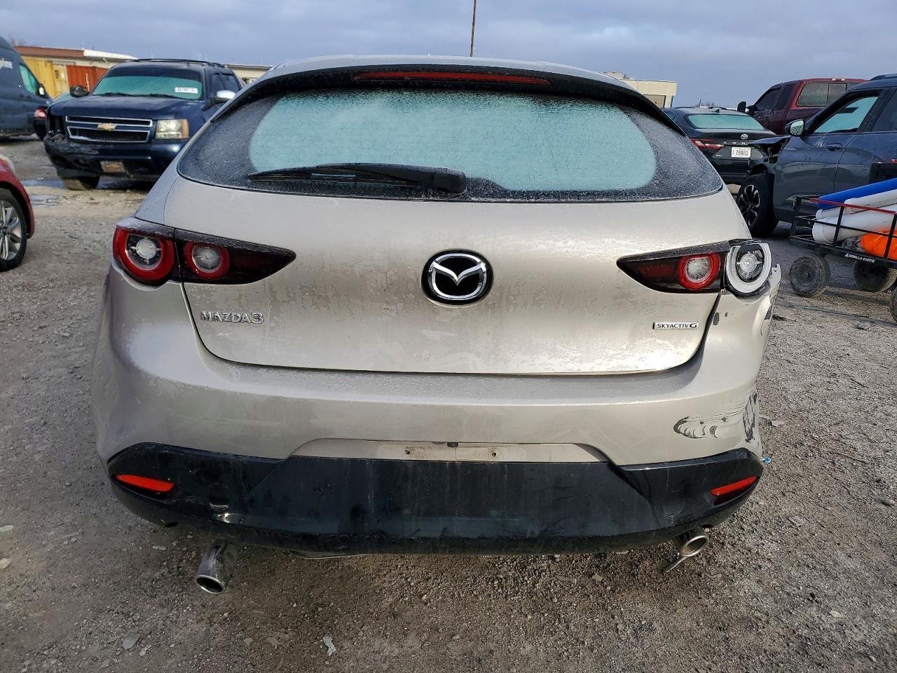 2025 Mazda 3 Select Sport - Image 6