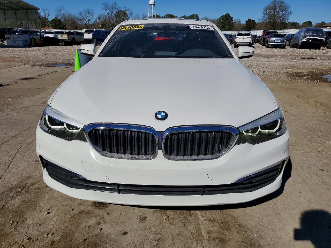 2019 BMW 530 I - Фото 5