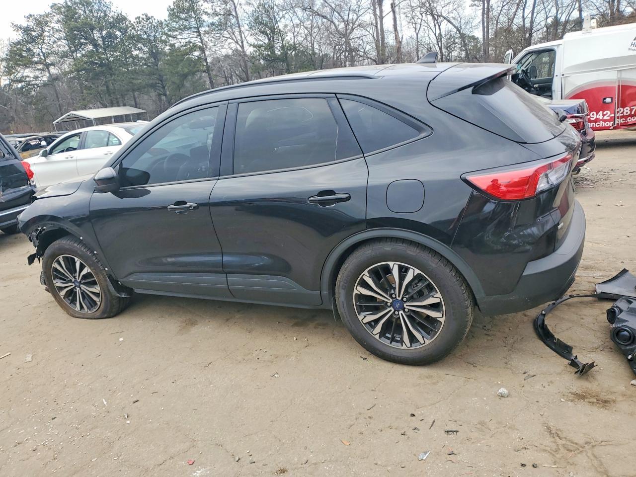 2021 Ford Escape Se - Image 2