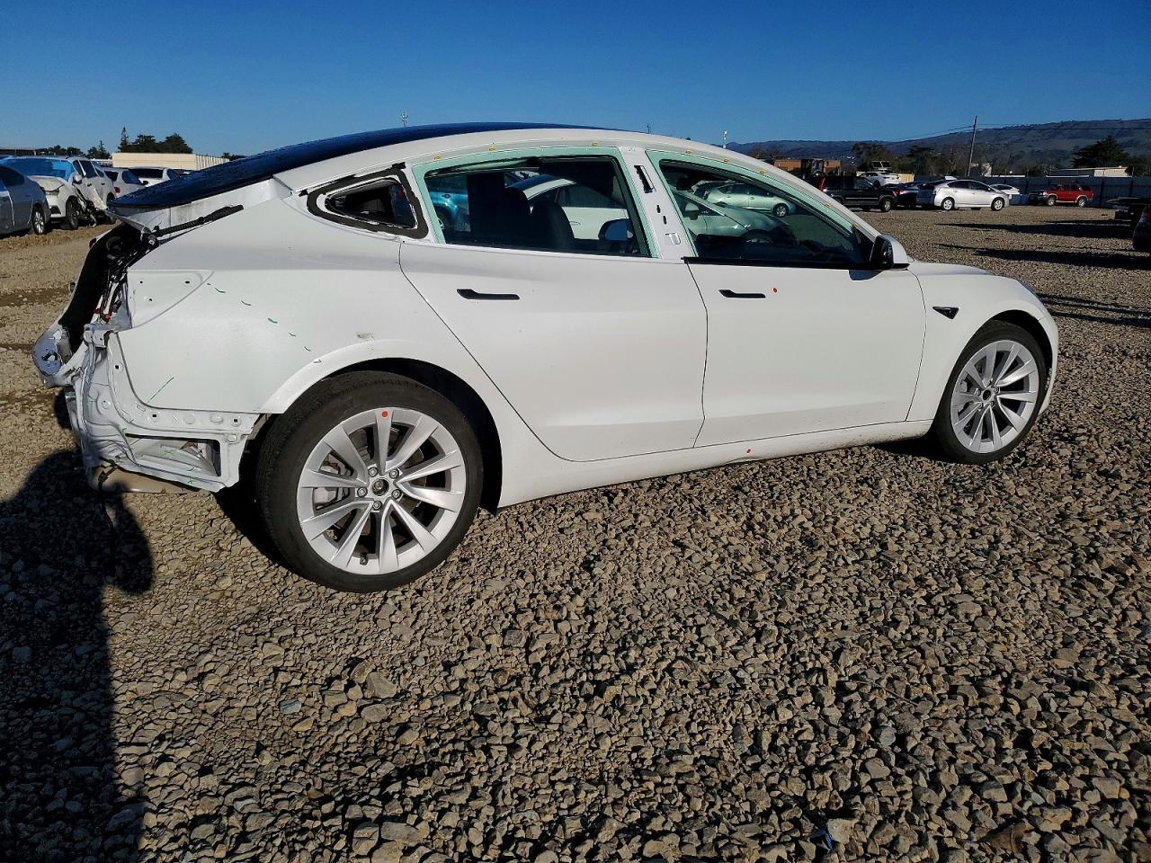 2023 Tesla Model 3 - Image 3