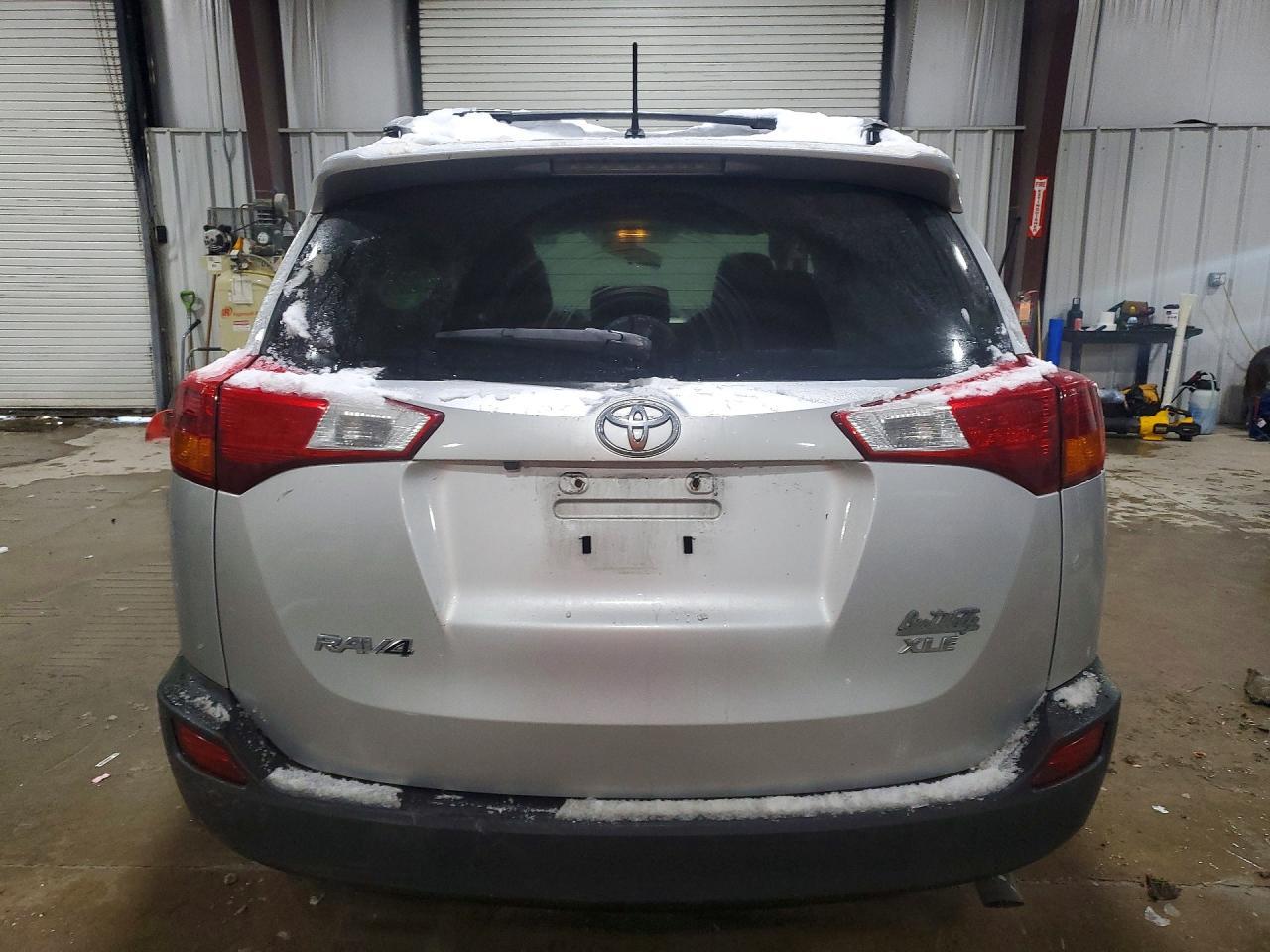 2013 Toyota Rav4 Xle - Image 6