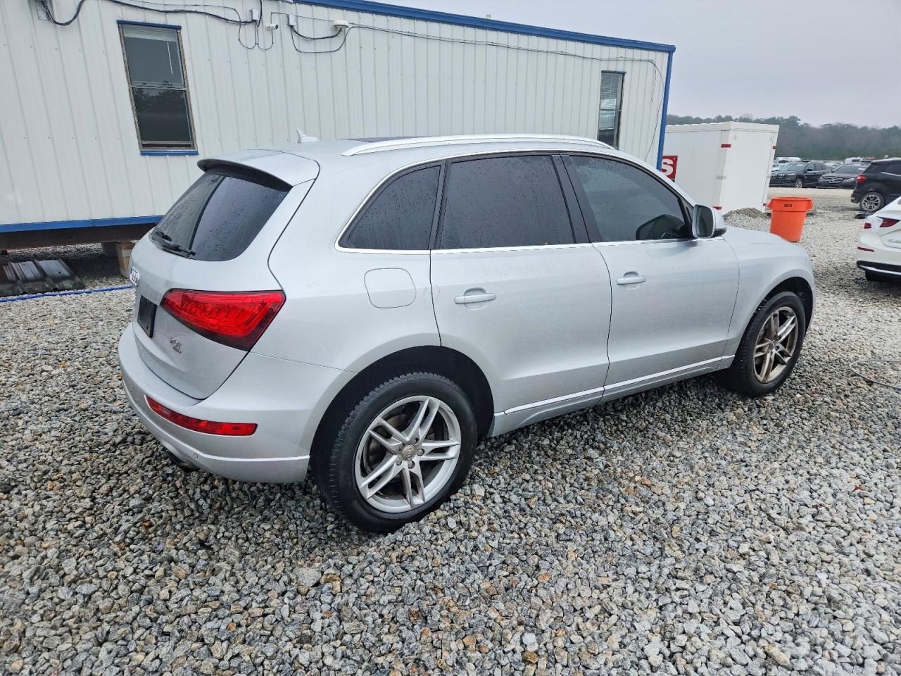 2014 Audi Q5 Premium Plus - Image 3