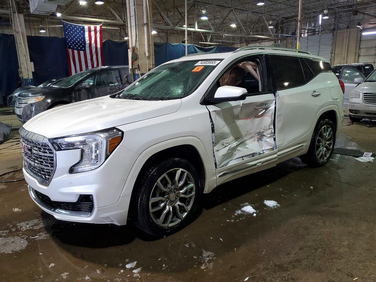 2024 GMC Terrain Denali