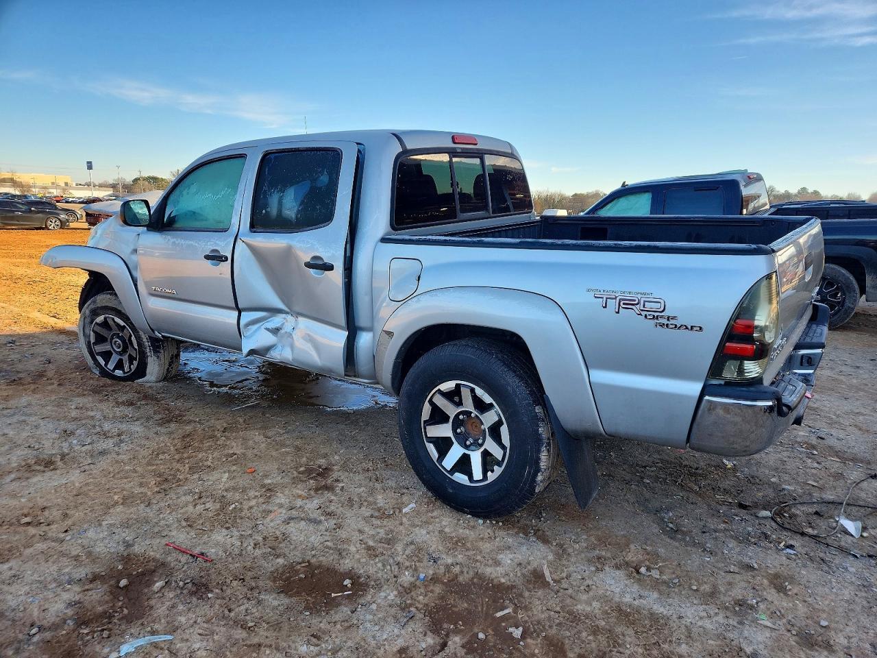 2007 Toyota Tacoma Double Cab Prerunner - Image 2
