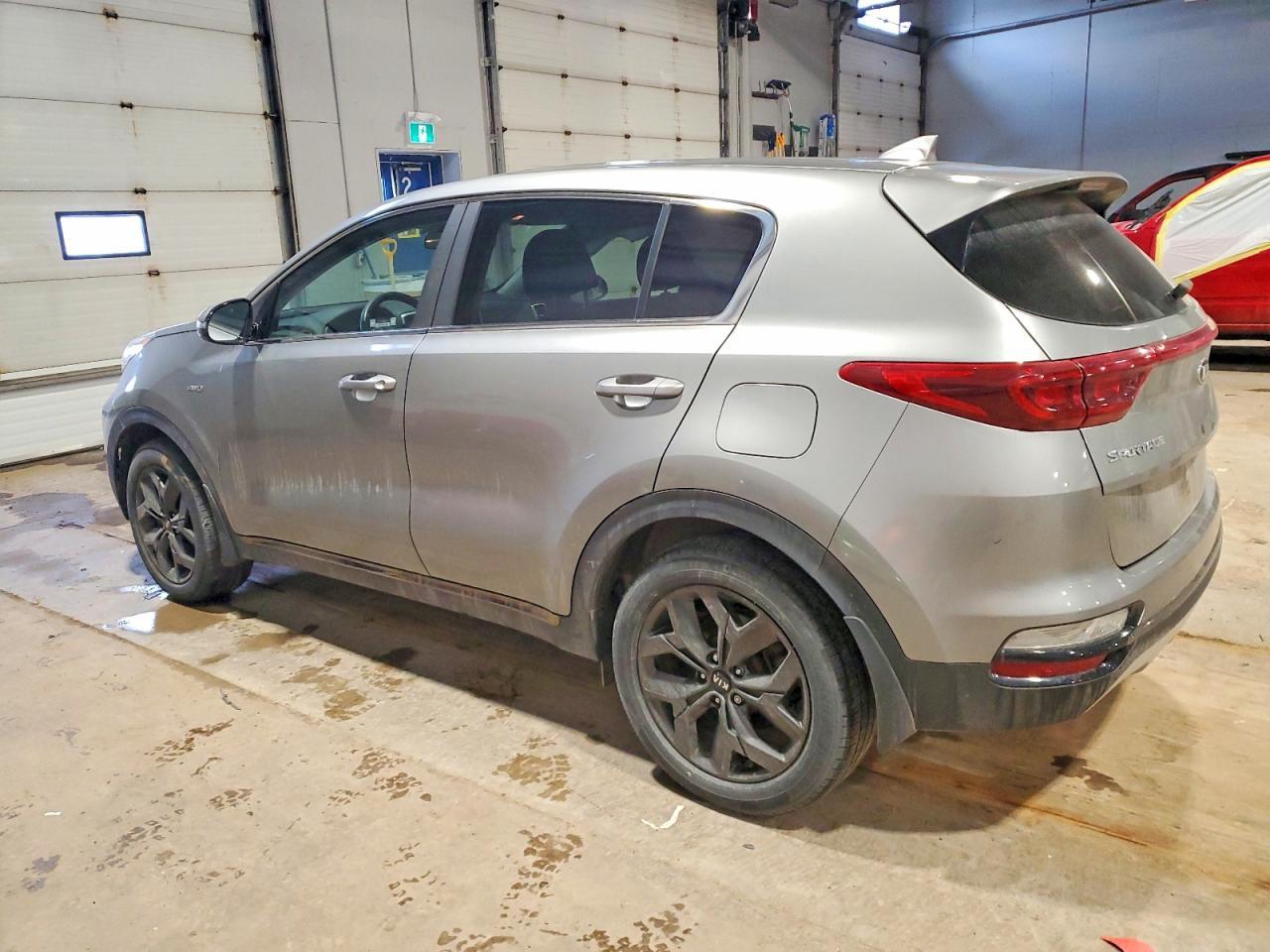 2021 Kia Sportage Lx - Фото 2