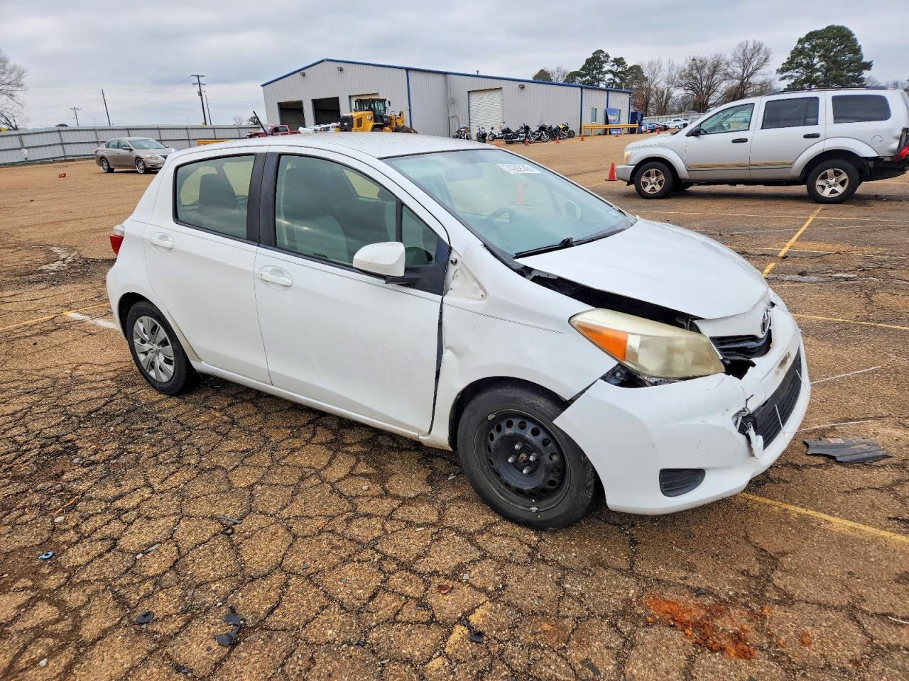 2012 Toyota Yaris - Фото 4