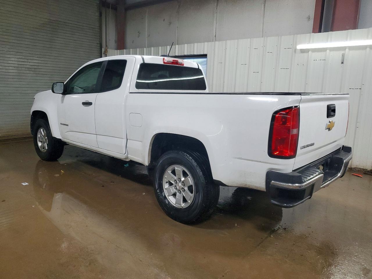 2015 Chevrolet Colorado - Фото 2