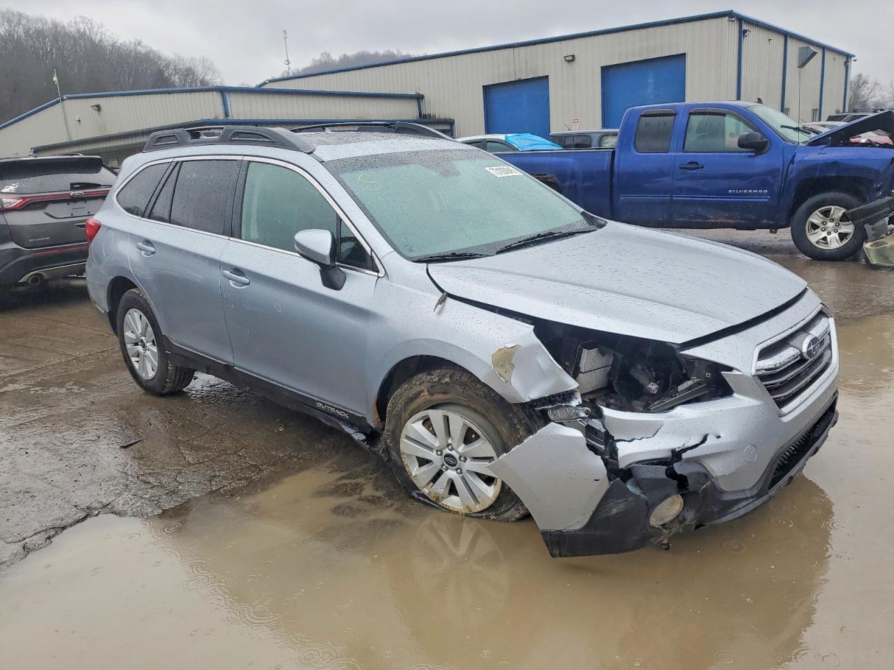 2019 Subaru Outback 2.5I Premium - Фото 4