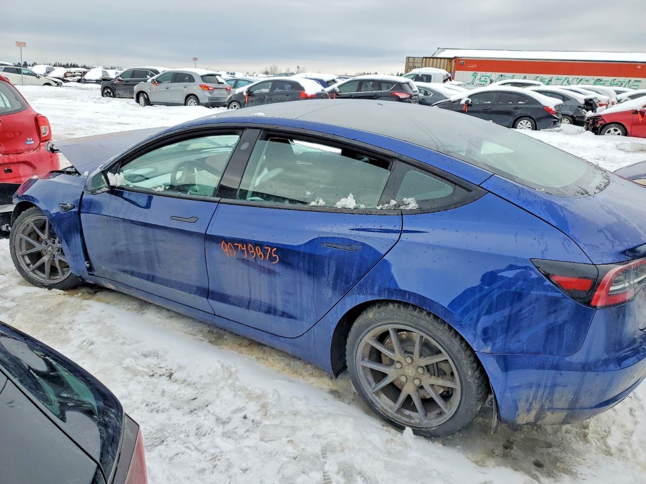 2023 Tesla Model 3 - Фото 2