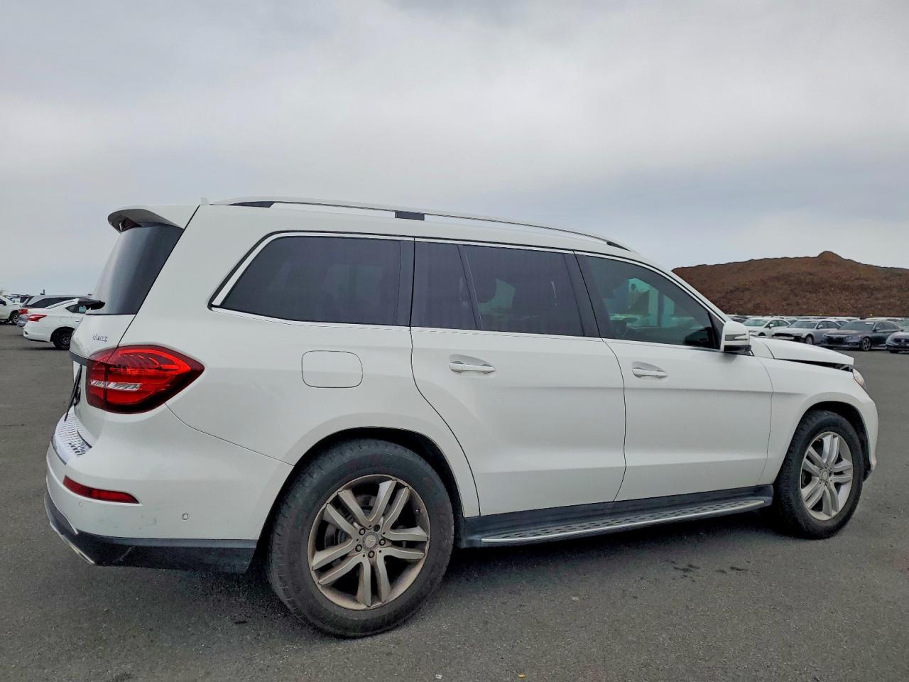 2017 Mercedes-Benz Gls 450 4Matic - Фото 3