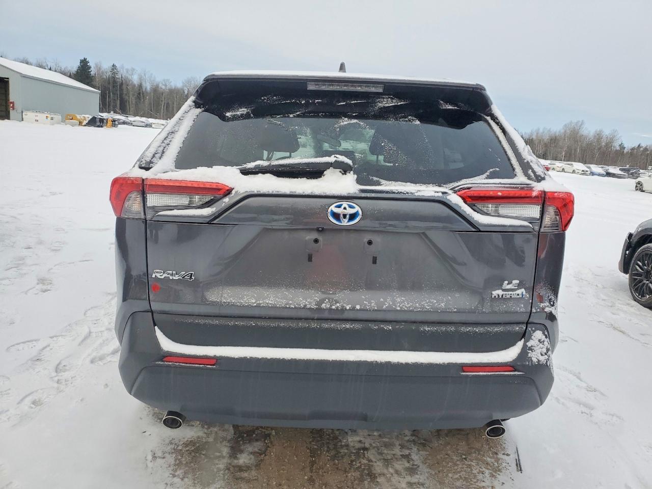 2024 Toyota Rav4 Le - Image 6