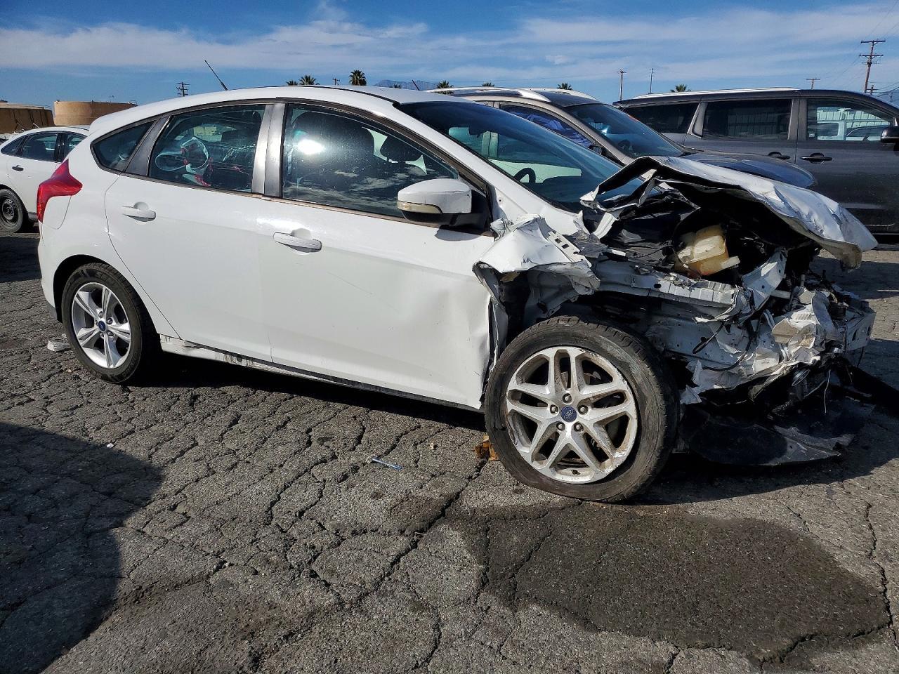 2014 Ford Focus Titanium - Image 4