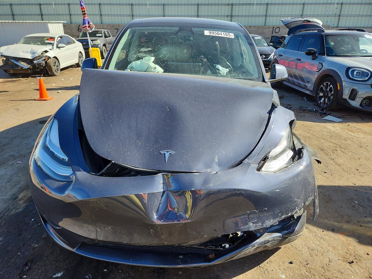 2023 Tesla Model Y - Image 5