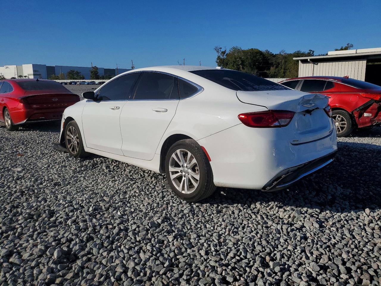 2015 Chrysler 200 Limited - Image 2