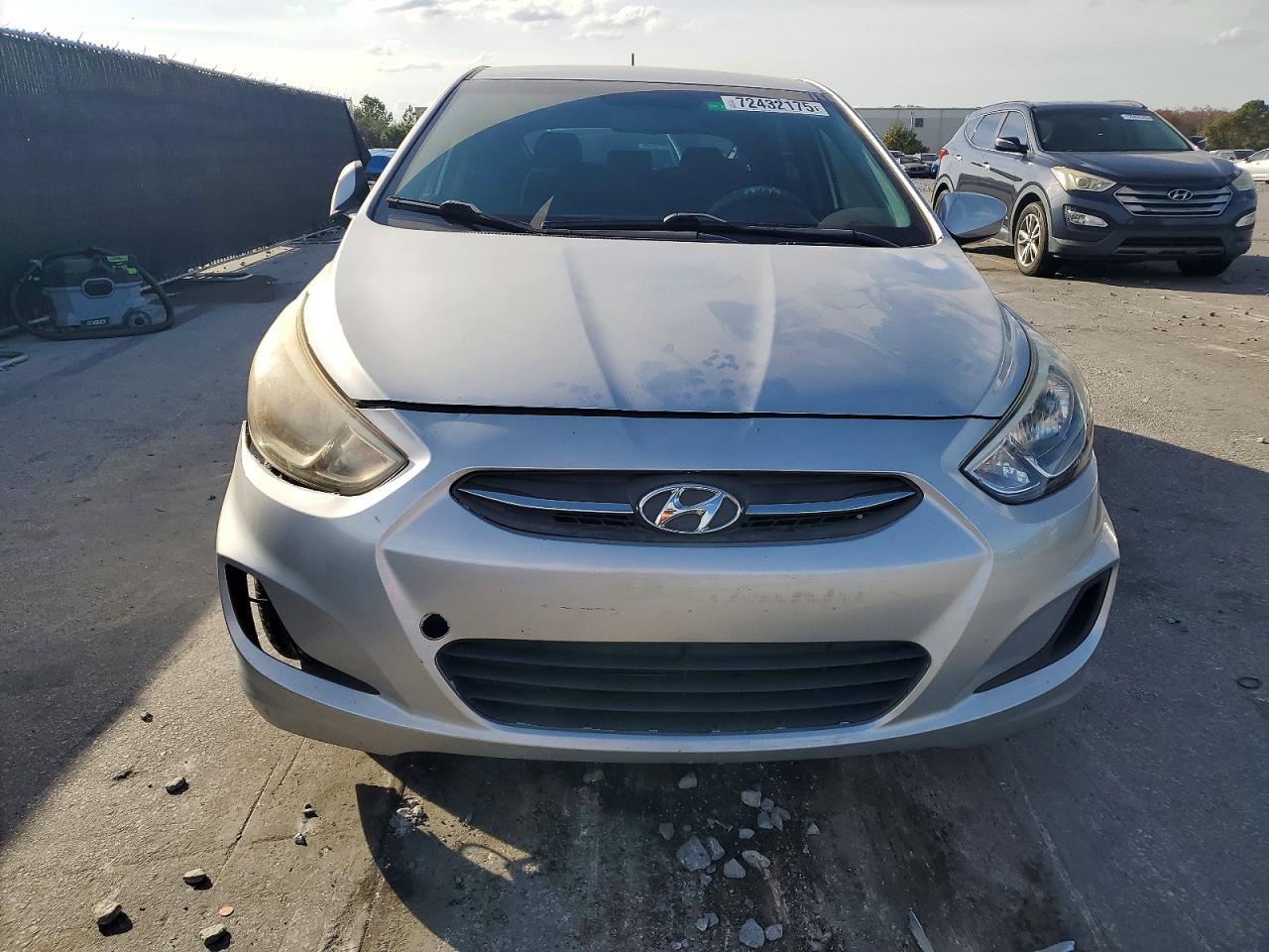2016 Hyundai Accent Se - Фото 5