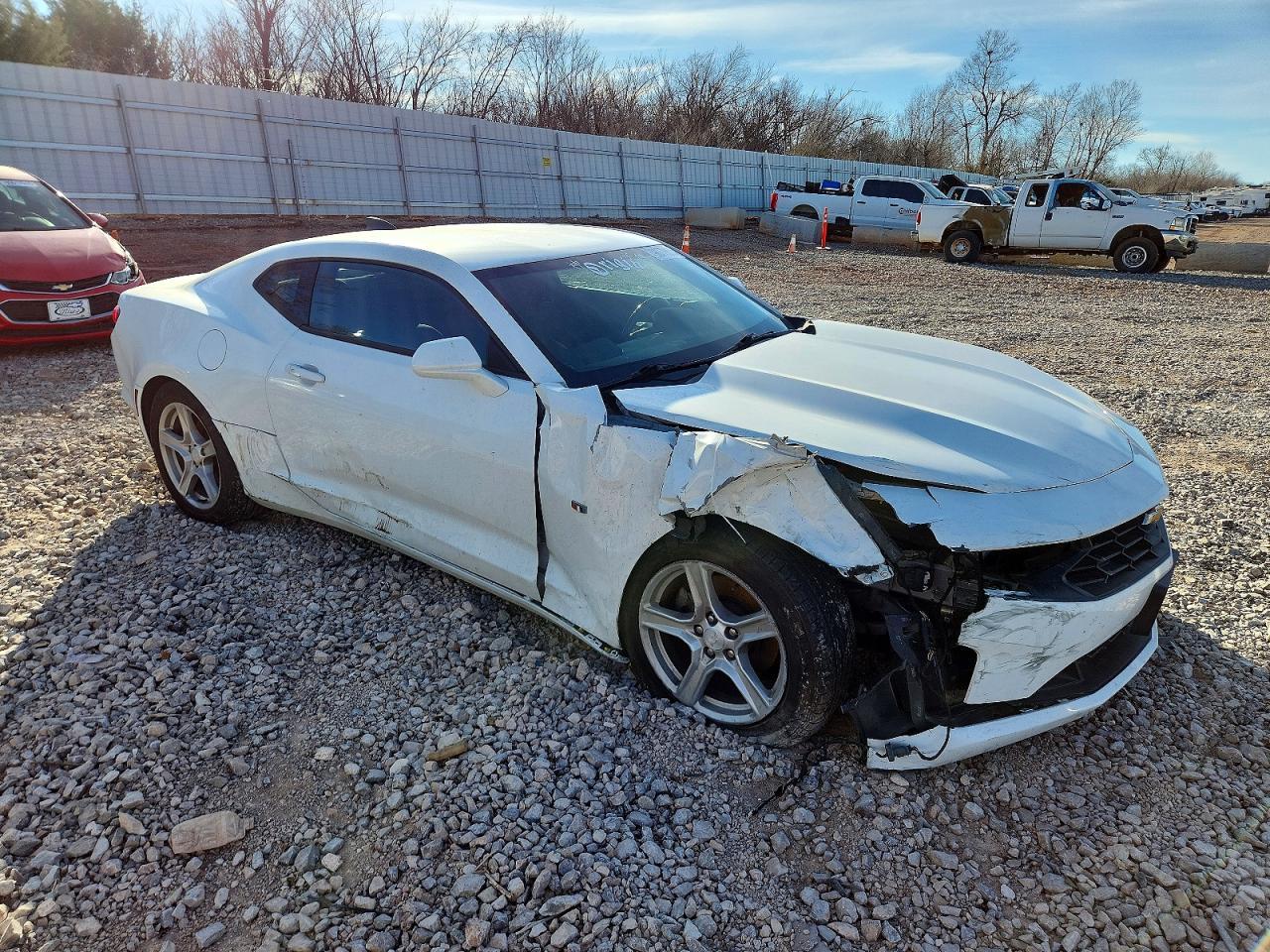 2019 Chevrolet Camaro Ls - Фото 4