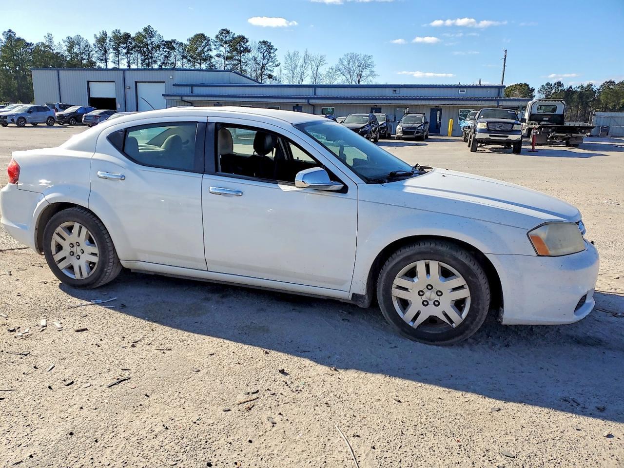 2013 Dodge Avenger Se - Фото 4