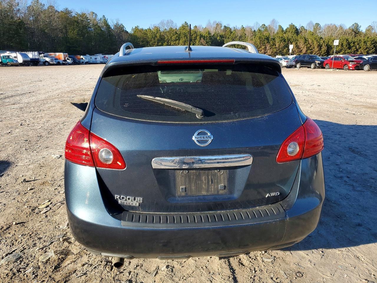 2015 Nissan Rogue Select S - Image 6