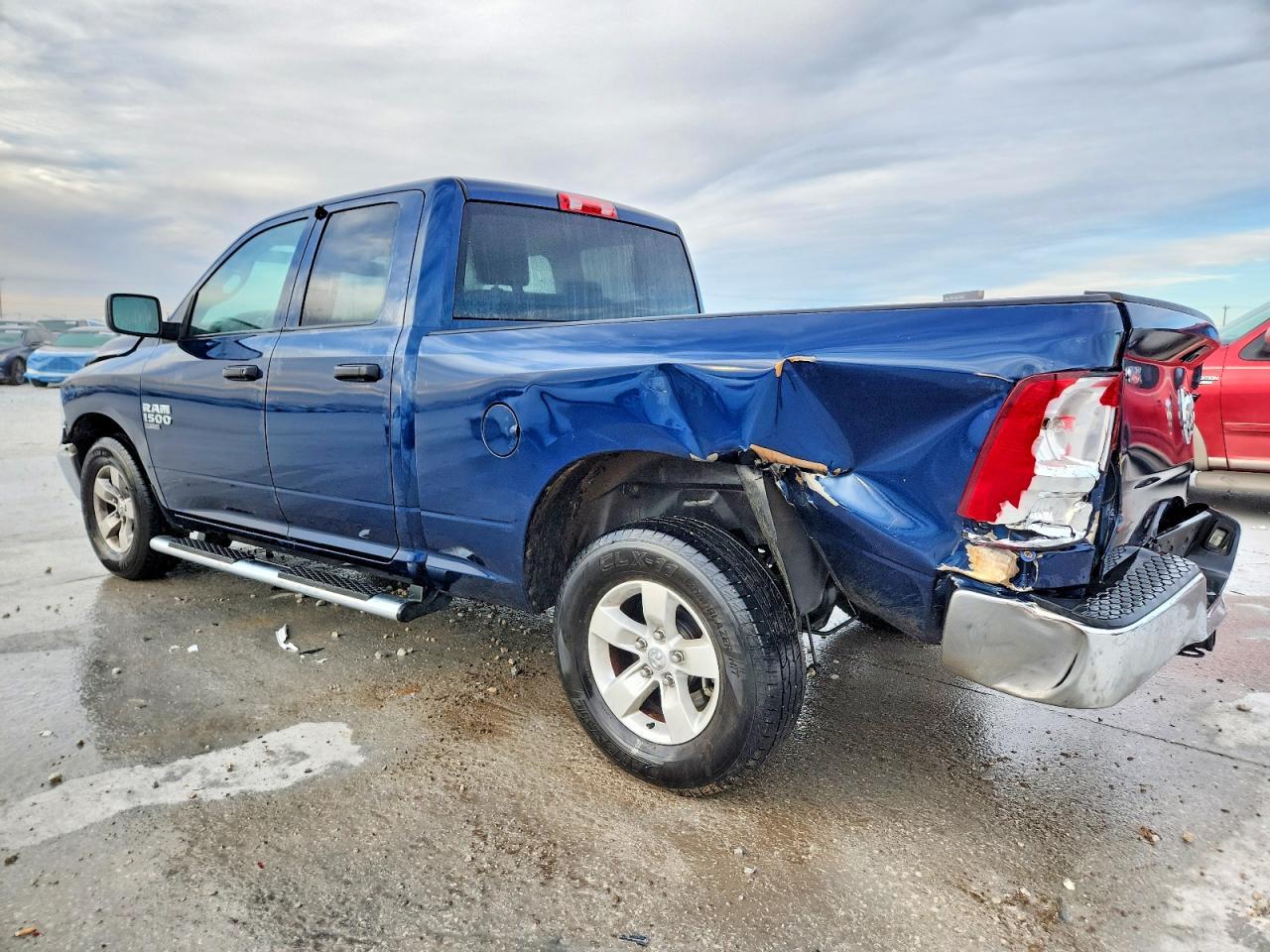 2019 Ram 1500 Classic Tradesman - Фото 2