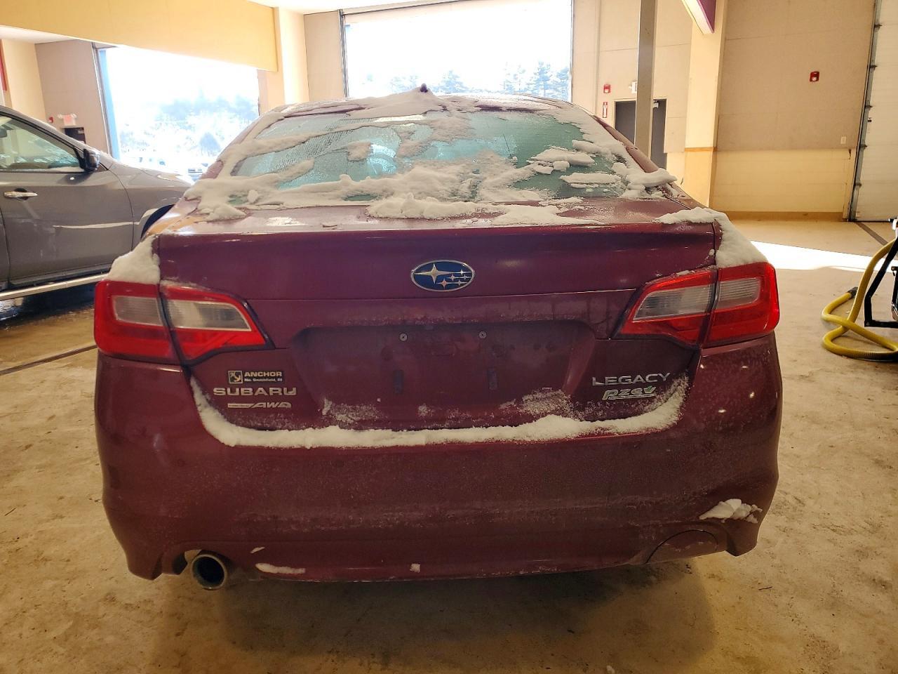 2017 Subaru Legacy 2.5I Limited - Фото 6
