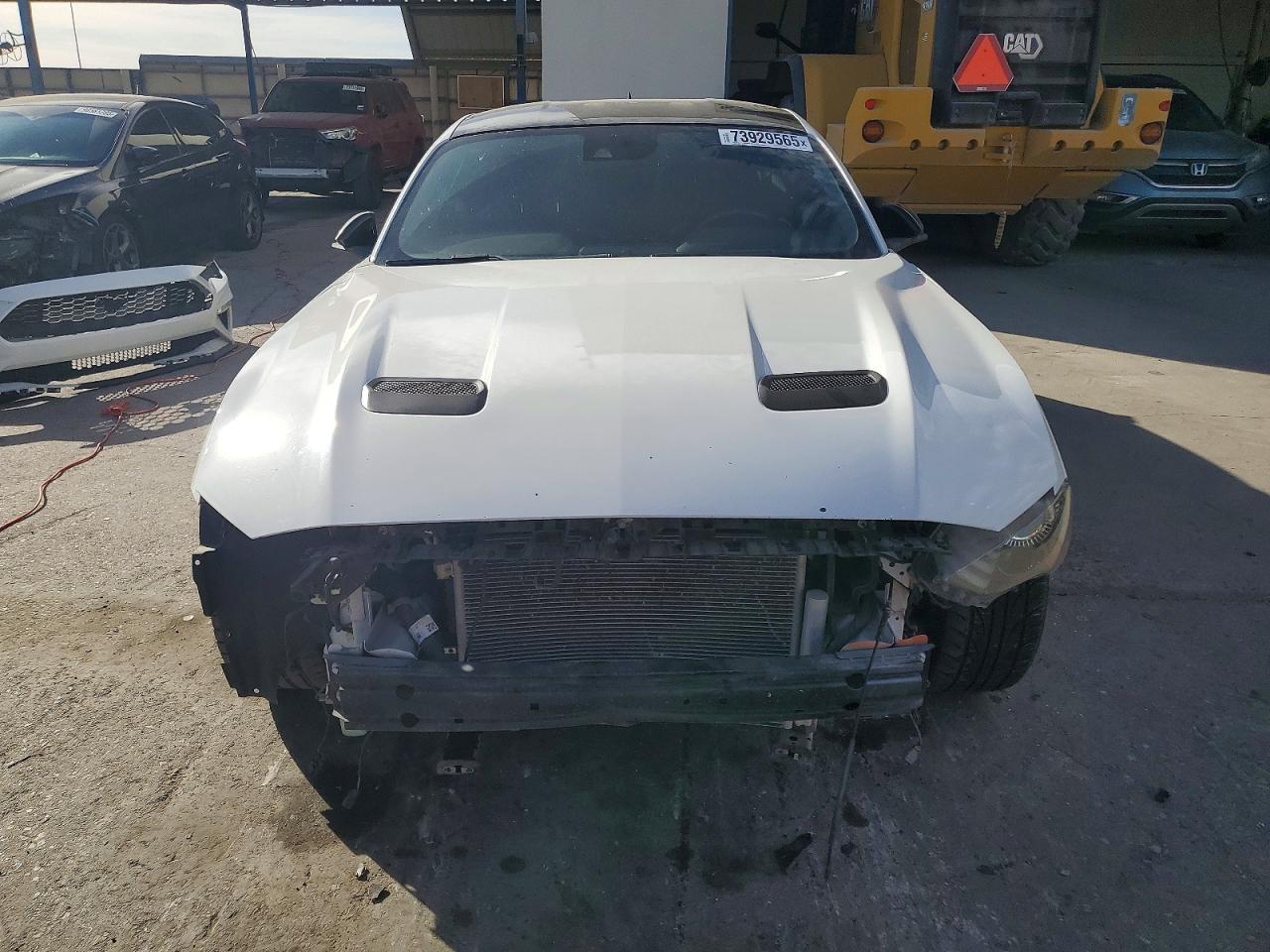 2020 Ford Mustang Gt - Фото 5