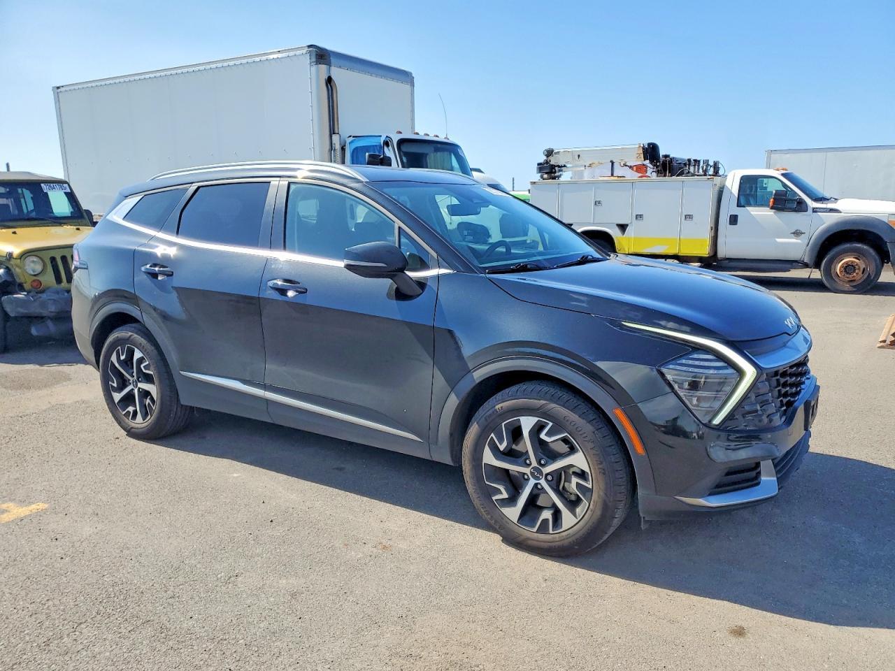 2024 Kia Sportage Ex - Image 4