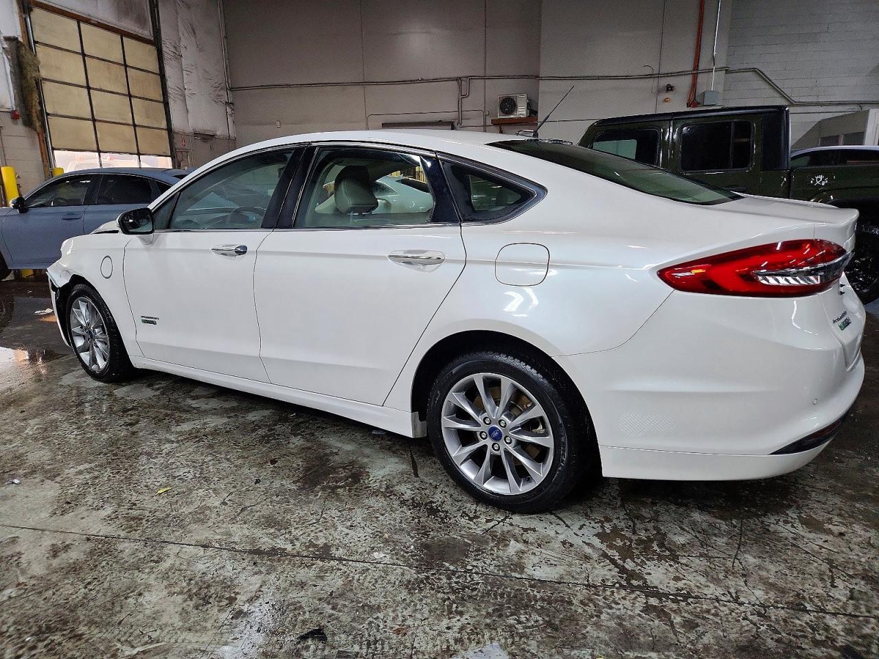 2018 Ford Fusion Se Phev - Image 2