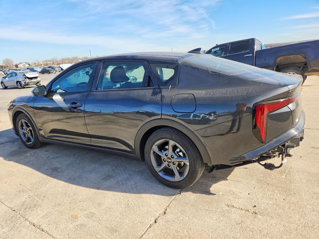 2025 Kia K4 - Фото 2