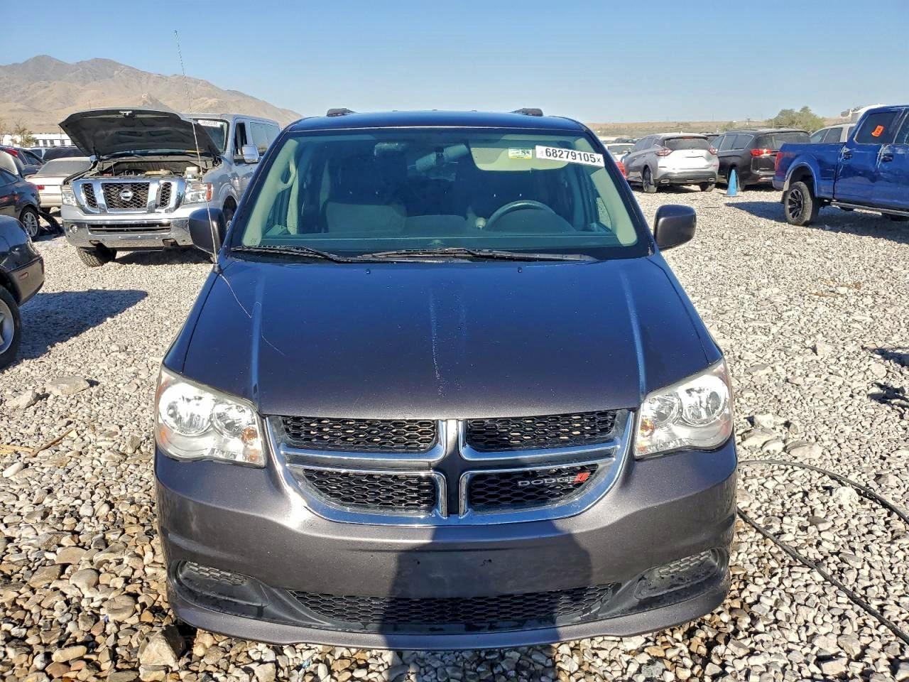 2016 Dodge Grand Caravan Sxt - Image 5