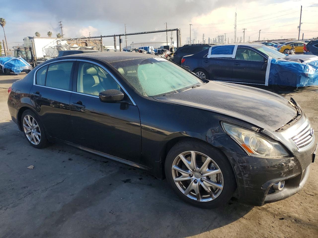 2013 Infiniti G37 Base - Image 4